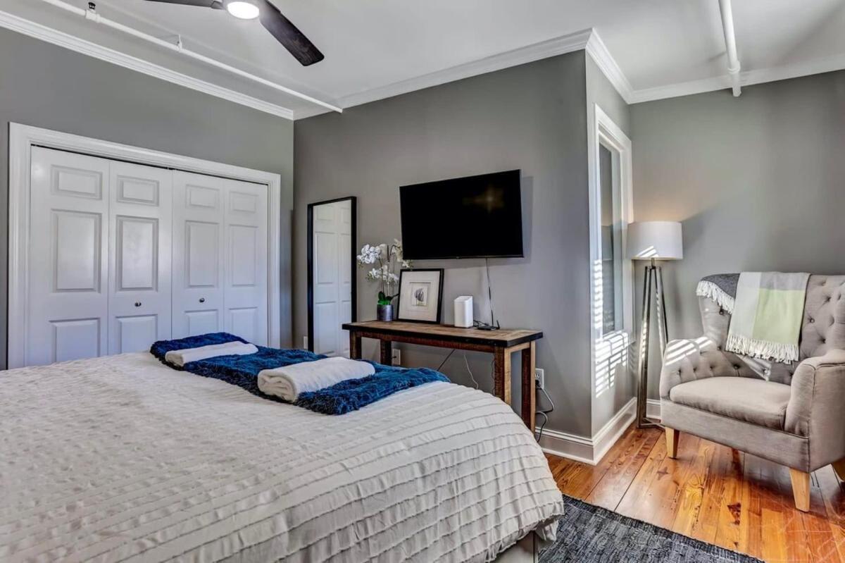 West End Loft - Downtown 5 Min Walk To River St Apartamento *