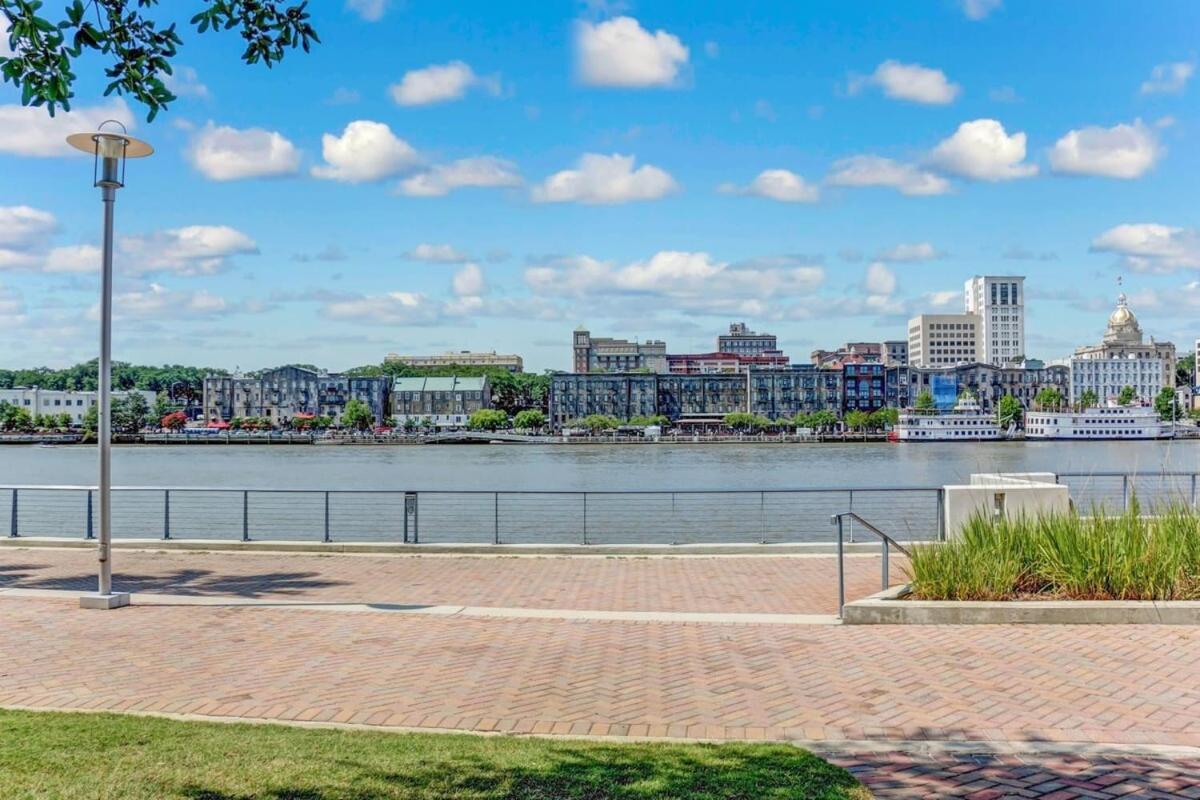 West End Loft - Downtown 5 Min Walk To River St Apartamento *